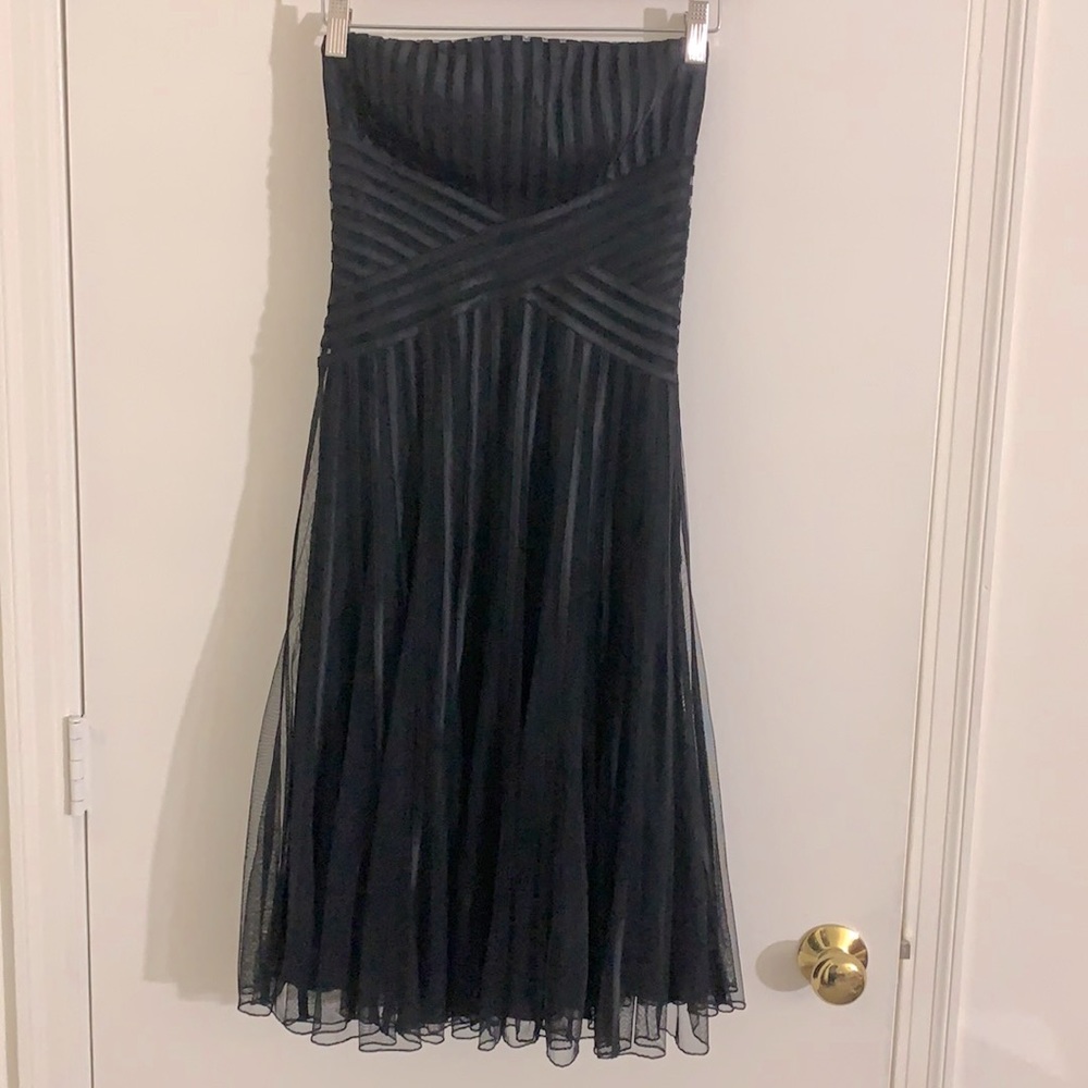 Elegant WH/BM Strapless Dress. Black, Sz 00